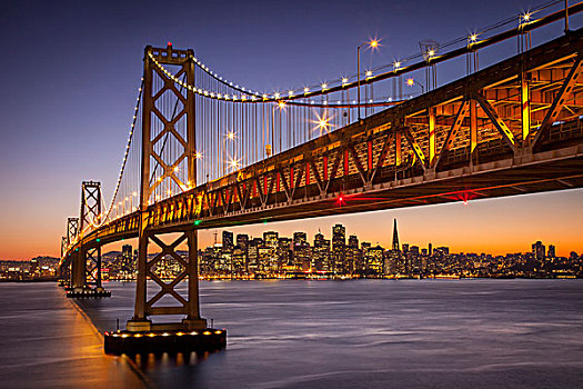 黎明,上方,奥克兰湾大桥,加利福尼亚,美国