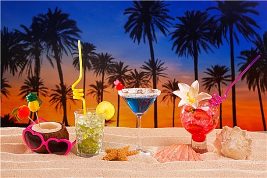 热带,鸡尾酒,白色背景,沙子,薄荷叶松香,日落,棕榈树
