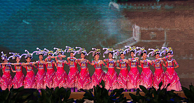 侗族集体舞