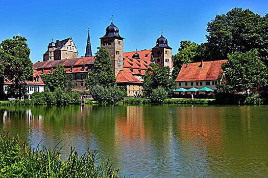 城堡,图尔瑙,水塘,上弗兰科尼亚,巴伐利亚,德国,欧洲