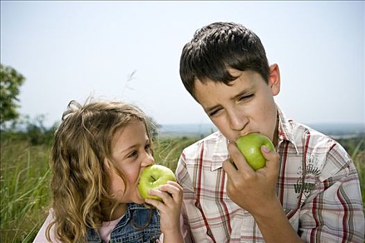 孩子,吃,苹果