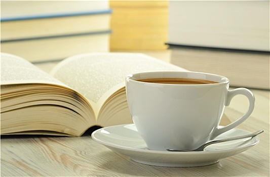 书本,咖啡杯,桌子