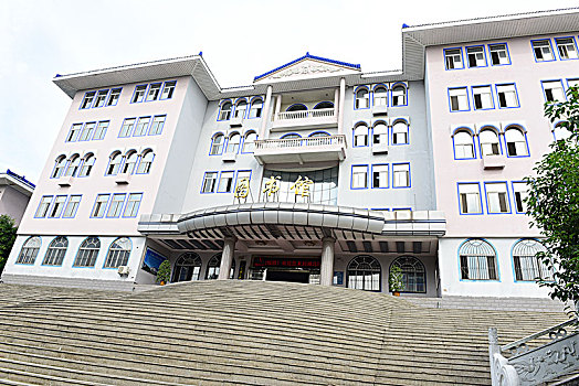 大学校园图书馆