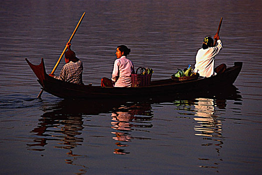 缅甸,女人,伊洛瓦底江