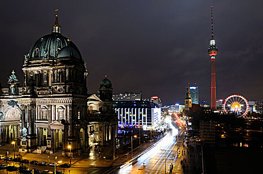 柏林大教堂,电视塔,摩天轮,圣诞市场,夜晚,柏林,德国,欧洲