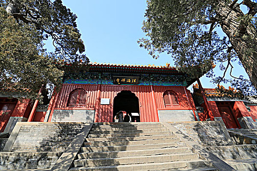 法海寺山门