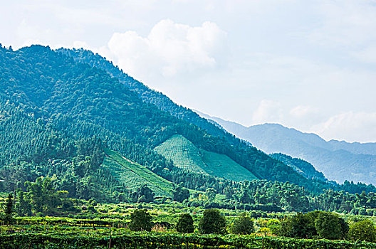 桂林山景秋色