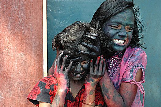 两个女孩,乐趣,涂抹,彩色,节日,加尔各答,印度,庆贺,迟,二月,早,古老,起点,成功