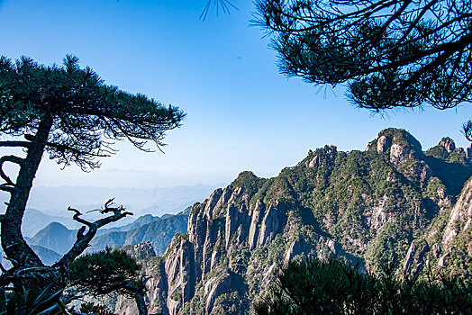 江西上饶三清山南清园群山