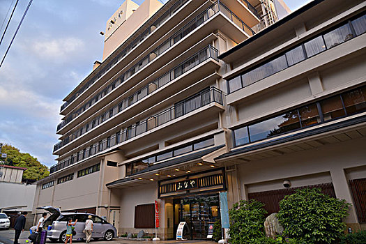 酒店,日本