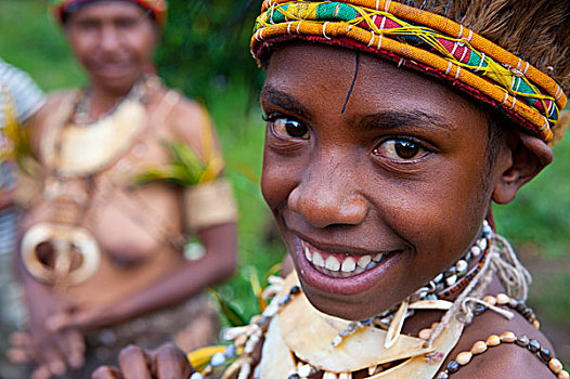 彩色,服装,脸,涂绘,部族,女孩,庆贺,传统,唱歌,高地,巴布亚新几内亚,美拉尼西亚