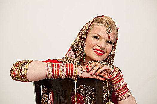 肖像,新娘,金发,穿,红色,黄金,纱丽,饰品,旁遮普,印度