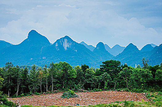 山岭风光