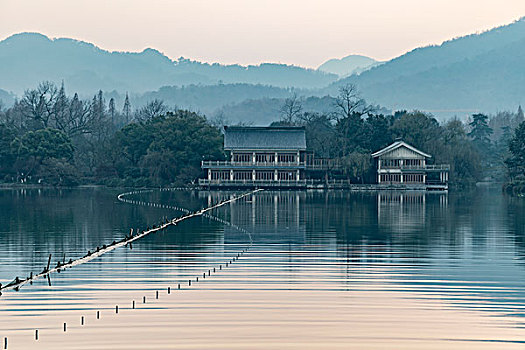 杭州西湖山水黄昏