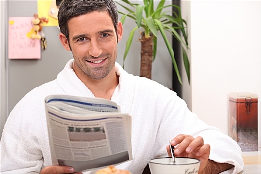 男人,读报纸,吃早餐