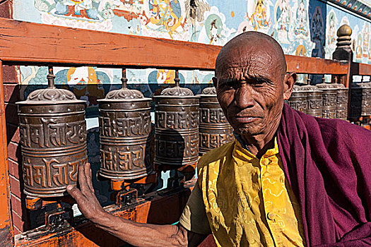 僧侣,转,转经轮,博达哈大佛塔,佛塔,加德满都,尼泊尔,亚洲