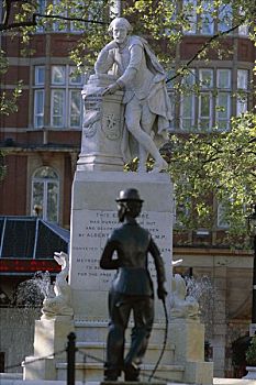 莱斯特广场,查理-卓别林,雕塑,伦敦,英格兰