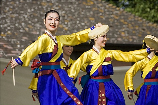 韩国人,种族,舞蹈表演
