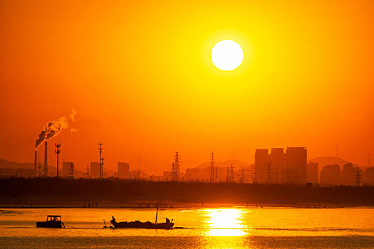 渤海海面日落景观