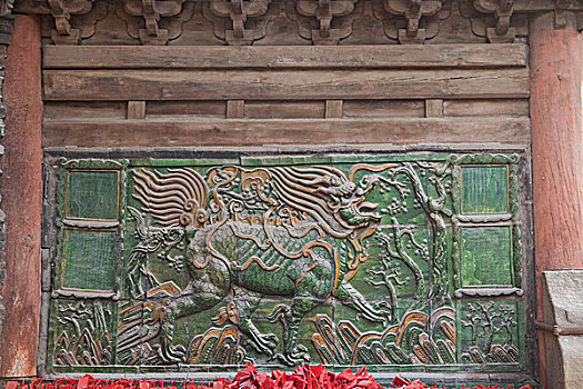 山西省晋中历史文化名城---榆次老城城隍庙琉璃影壁