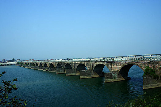 江西南城万年桥