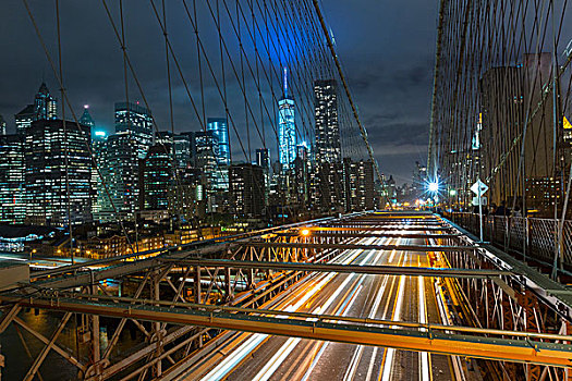 俯视图,布鲁克林大桥,曼哈顿,金融区,天际线,夜晚,纽约,美国