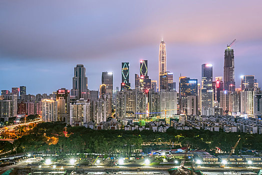 中国广东省深圳市高楼大厦cbd建筑夜景