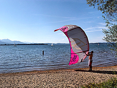 风,风筝,且姆瑟湖,齐姆高,上巴伐利亚,德国,欧洲