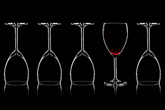 排,葡萄酒杯,红酒杯,黑色背景