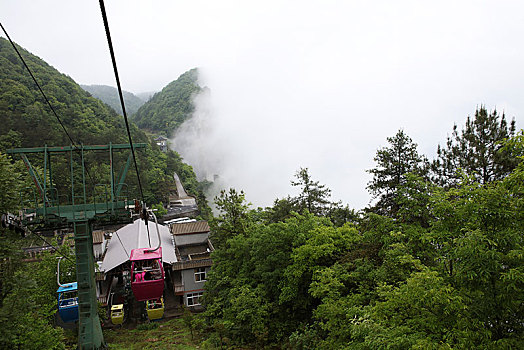 恩施,黄鹤峰,风景,景点,旅游,高山,山区,神秘,树木,植被,石头,鄂西,奇石,峡谷,壮观,云海,仙境