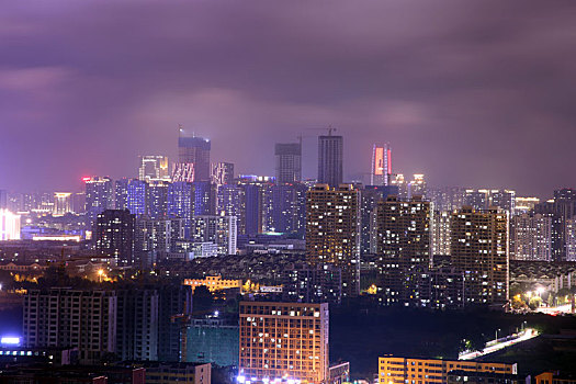 璀璨灯光扮靓城市夜空,港城日照简直美爆了