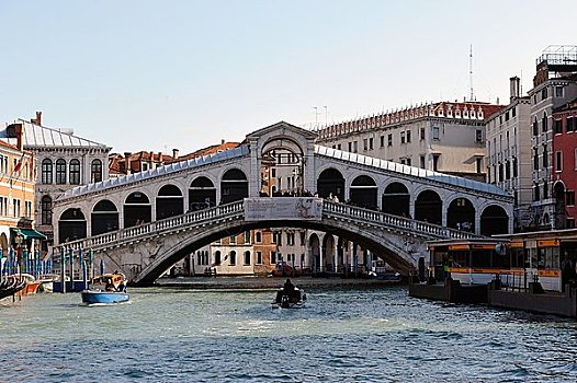 里亚尔托桥,大运河,威尼斯,意大利,欧洲