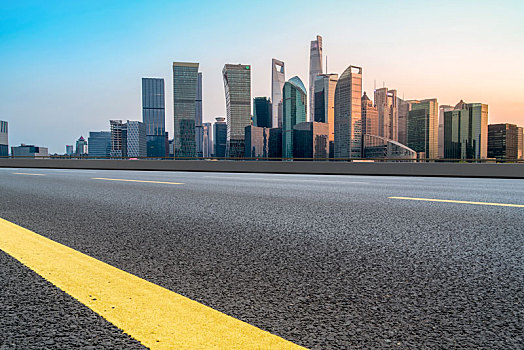 道路地面和城市建筑景观