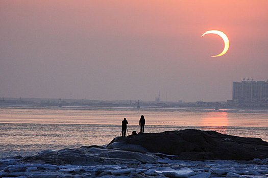 本世纪首场千年内时间最长的日食惊现北戴河精彩回顾,资料图