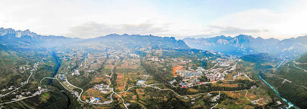 航拍湖北恩施大峡谷云龙地缝景区