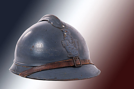 德军钢盔上的法国国旗图片