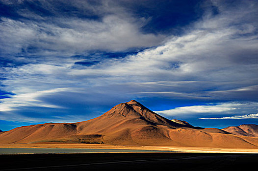 山,山丘,晚上,亮光,乌尤尼,玻利维亚,南美