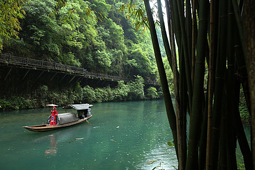 宜昌,三峡人家,长江,运输,航道,民俗,表演,风景,景点,旅游,高山,瀑布,河流,神秘,树木,植被,峡谷,壮观