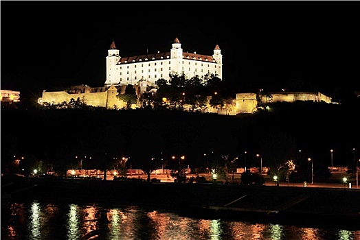 布拉迪斯拉瓦,城堡,夜晚