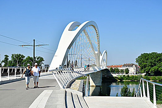 法国,斯特拉斯堡,桥,莱茵河,河,四月,行人,自行车,有轨电车,线条,上方,关系,德国,欧洲,边界