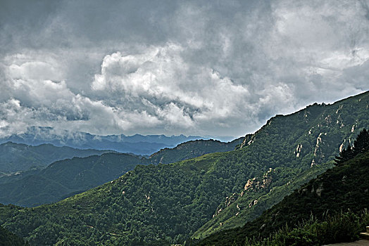 河北省石家庄市平山县驼梁风景区