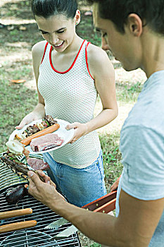 男人,少女,烤制食品,肉,烧烤