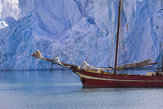 帆船,冰河,斯匹次卑尔根岛,斯瓦尔巴特群岛,挪威