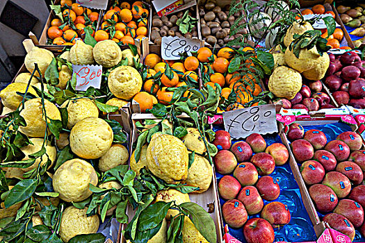 果蔬,市场货摊,索伦托,那不勒斯湾,那不勒斯,坎帕尼亚区,意大利