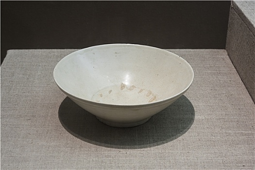 北宋白瓷碗