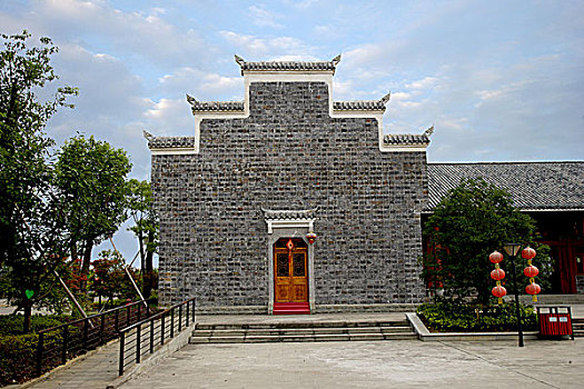 中国历史文化名镇--龙潭古镇赵庄土家族建筑