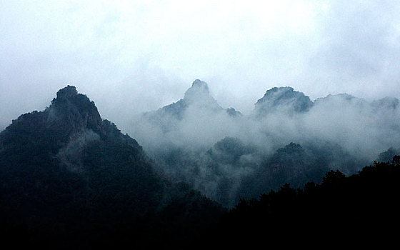 河南洛阳市汝阳县西泰山