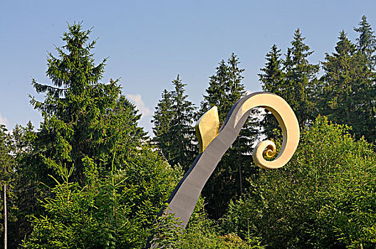 雕塑,钩状,林中小径,徒步旅行,北莱茵-威斯特伐利亚,德国,欧洲