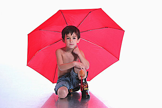 男孩,穿,胶靴,拿着,红色,伞,俄勒冈,美国