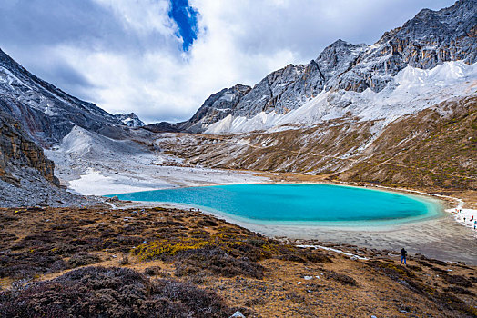 风景,风光,稻城亚丁,川西秋色,稻城,亚丁,稻城亚丁风景,秋天,蓝天,白云,蓝天白云,川西,秋色,风光摄影,风景摄影,高原,雪山,旅游,旅拍,旅行,湖泊,倒影,自然,自然风光,摄影,原创,晓憩枫林,摄